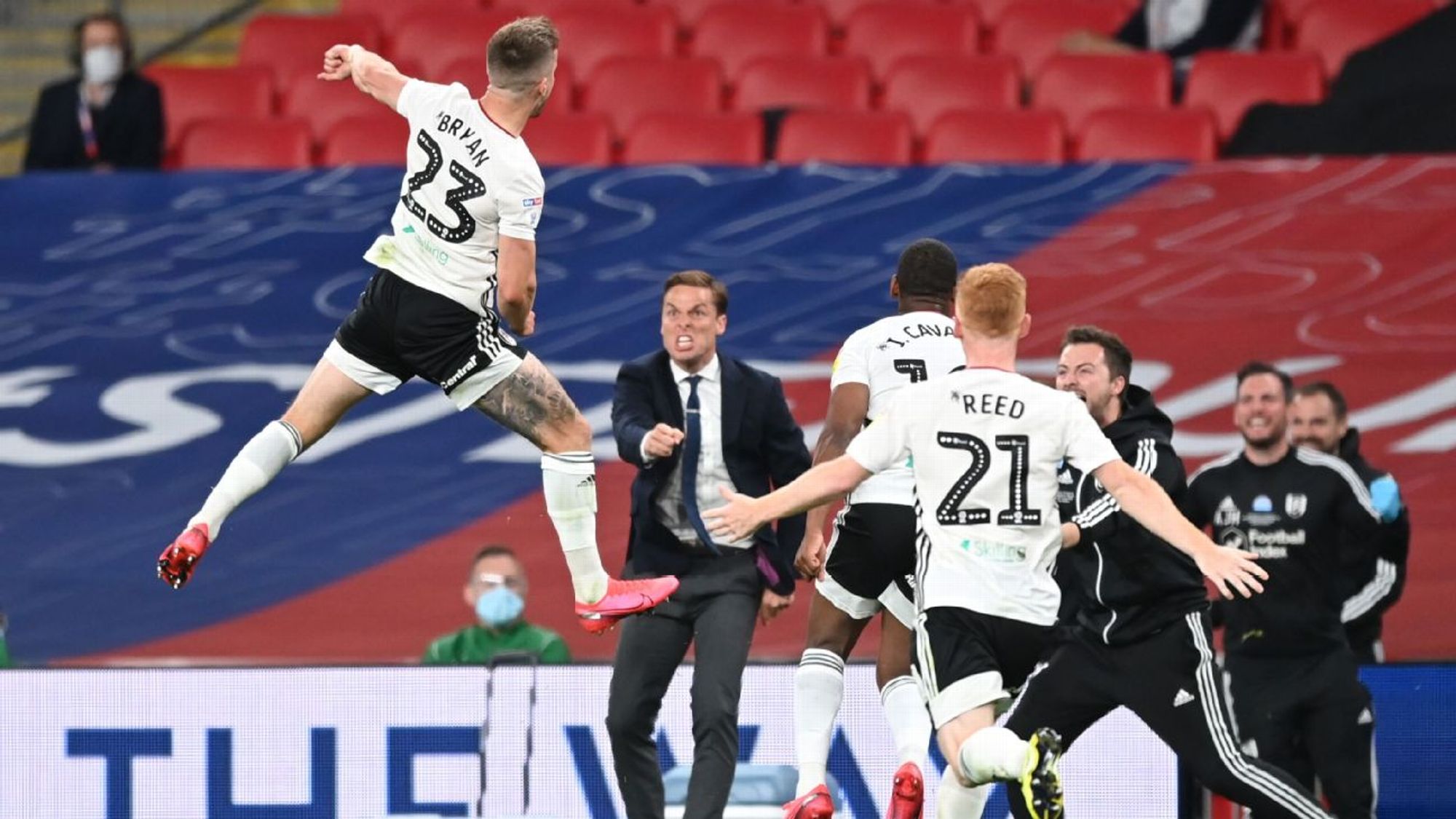 颜骏凌为年 颜骏凌为年